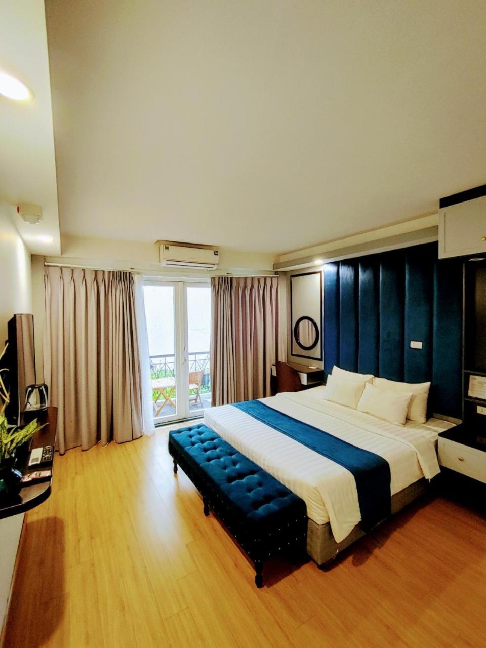Hanoi Capital Premium Hotel Экстерьер фото